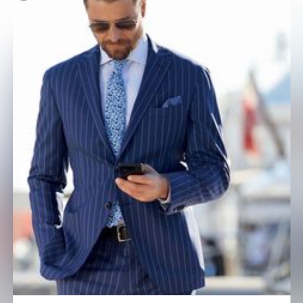 Burberry | Men’s 2 piece suit  | 1087 | 110 super